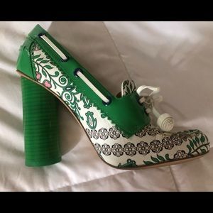 Tory Burch Garden Party Fisher Loafer